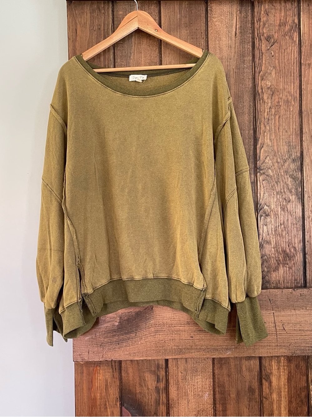 Sage + Fig Olive Green Mineral Wash Side Slit Cuff Oversized Sweatshirt Large